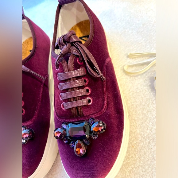 Carolina Herrera x Eytys Velvet Suede Burgundy Jeweled Platform Laced Sneakers - Picture 2 of 13